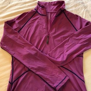 Athleta-Adult Medium